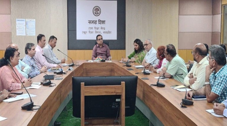 नवनियुक्त संचालक ने राज्य शिक्षा केन्द्र में कार्यभार ग्रहण किया 26 canhalak