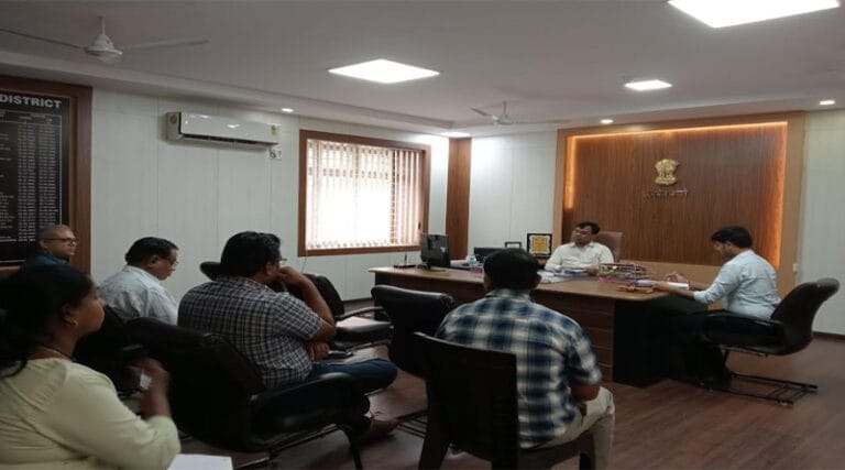 खाद्य पदार्थों में मिलावट कतई बर्दाश्त नहीं की जाएंगी : कलेक्टर श्री सूर्यवंशी 14 sury