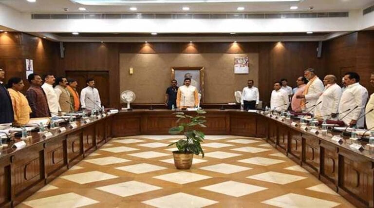 मंत्रिपरिषद की बैठक-देश के लिए ऐतिहासिक और महत्वपूर्ण है एक जुलाई का दिन - मुख्यमंत्री डॉ. यादव 13 ccb