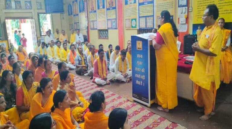 गायत्री परिवार ट्रस्ट गायत्री प्रज्ञापीठ सारणी में दीप महायज्ञ संपन्न 15 gayatri