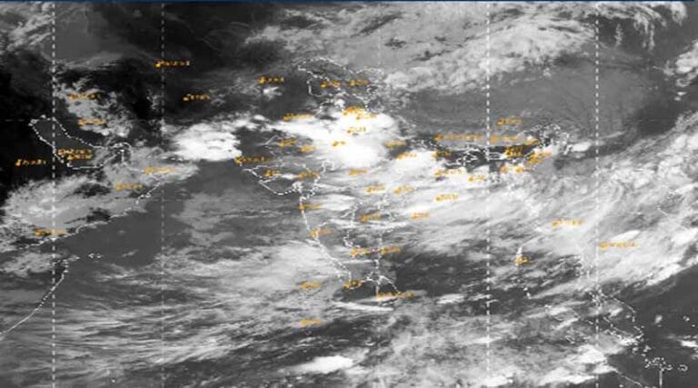 मौसम पर बड़ा अपडेट, 22 जिलों में झमाझम बारिश का अलर्ट 19 mousam