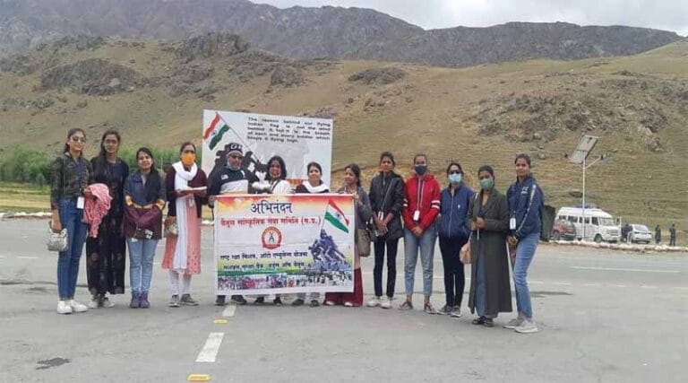कारगिल दिवस विशेष-बैतूल की बेटियों का कारगिल से कच्चे धागों से बंधा पक्का नाता 21 padav