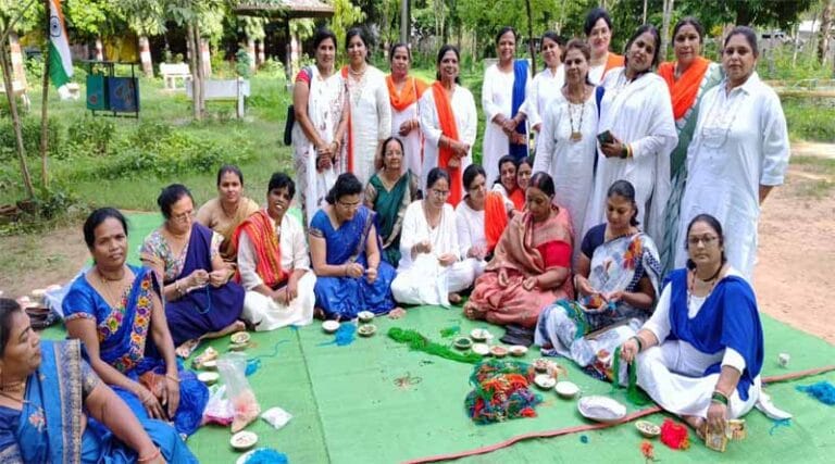 इस बार 25 हजार सैनिकों को बंधेगी तिरंगा राखी 5 rakhi