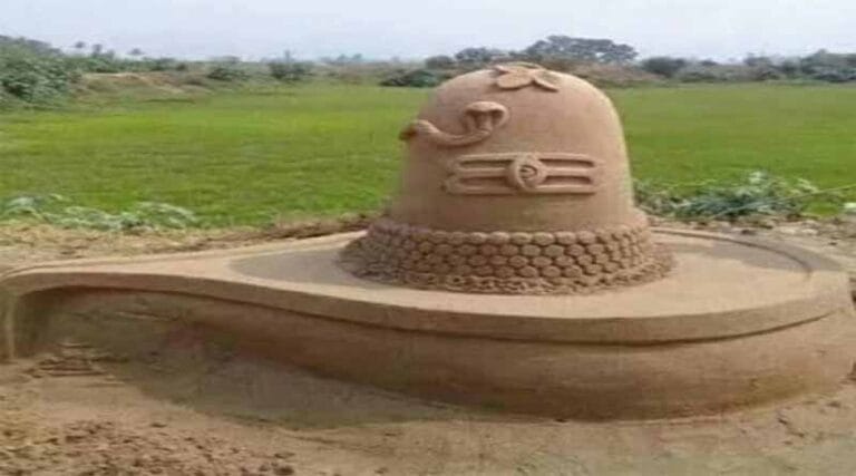 आज होगा पार्थिव शिवलिंग का विशेष अभिषेक कई संकटों को महादेव करेंगे दूर 17 shiv