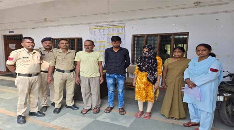 थाना गंज पुलिस ने 1,40,500 रुपये की धोखाधड़ी करने वाले लुटेरी दुल्हन के साथियों को किया गिरफ्तार 21 dulhan