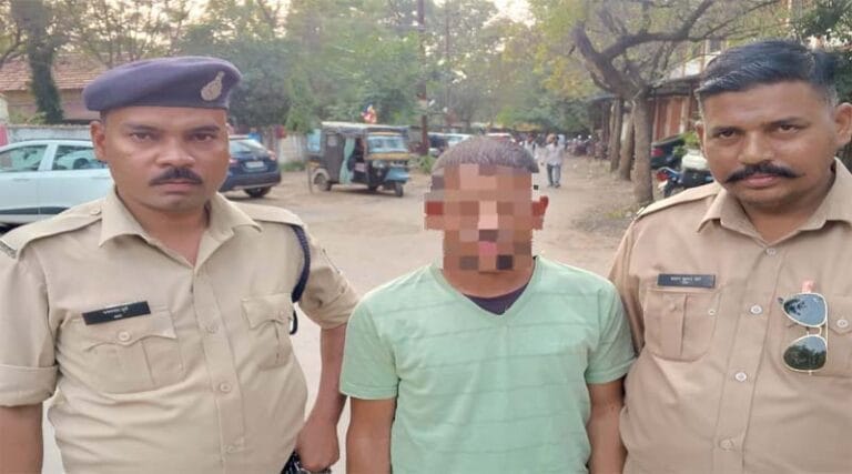 थाना कोतवाली पुलिस ने दुष्कर्म के फरार आरोपी को किया गिरफ्तार 8 aropi