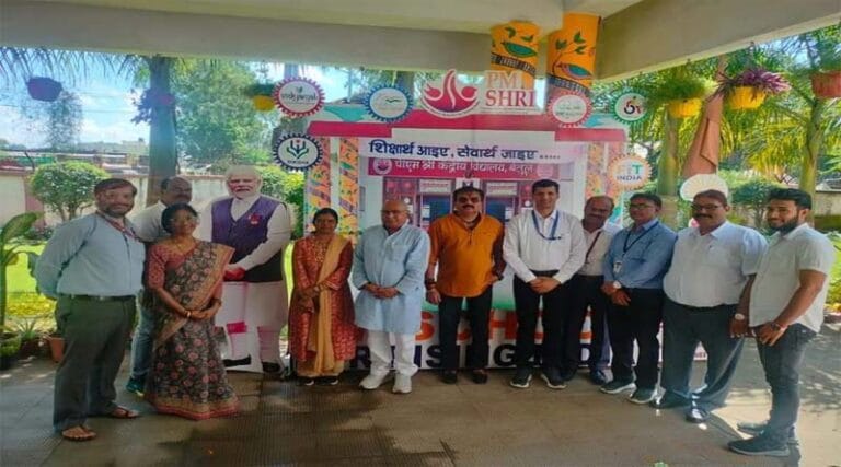 "स्वच्छता की पाठशाला" कार्यक्रम -पीएम श्री केंद्रीय विद्यालय बैतूल में 20 hemant