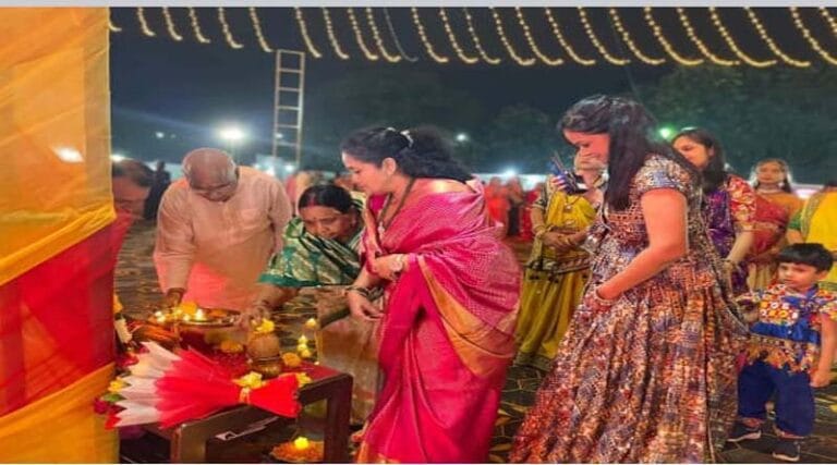 अनुभूति गरबा का आयोजन बड़े ही उत्साह और उमंग के साथ यादगार रहा 12 hm