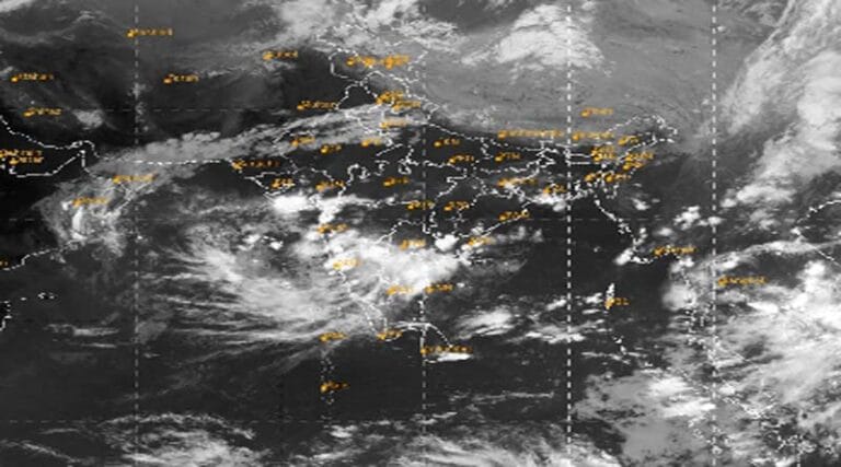 तत्कालीन मौसम चेतावनी - अगले 3 घंटों में इन जिलों में और अगले 24 घंटों इन 20 जिलों में येल्लो अलर्ट 20 mousam