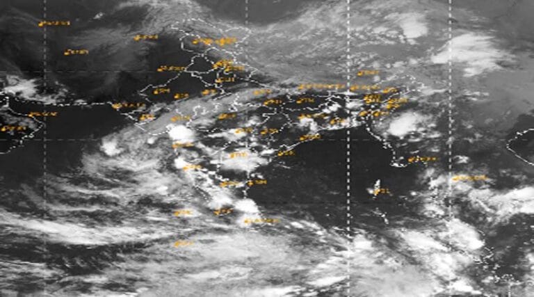 मौसम अपडेट - 23 जिलों में गरज चमक के साथ हो सकती है बारिश 41 mousam