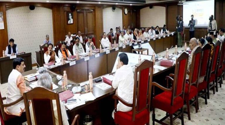 मंत्रि-परिषद ने प्रदेश और निवेशकों के हित में दी अनेक नीतियों को मंजूरी 14 cm