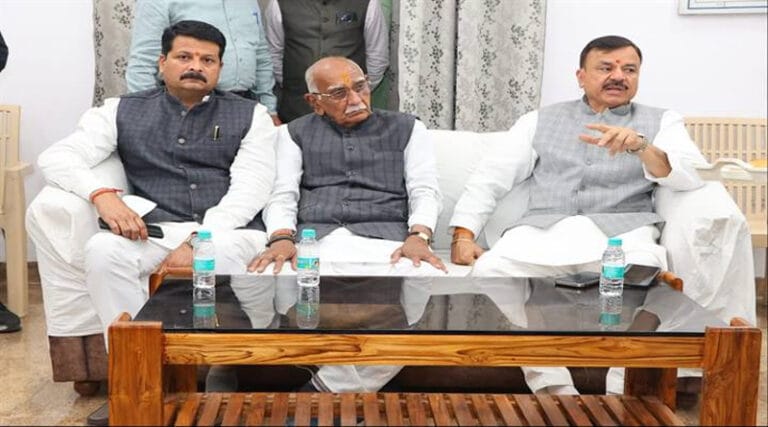 शिक्षा की बेहतरी के लिये स्कूलों का हो नियमित निरीक्षण 5 mantri
