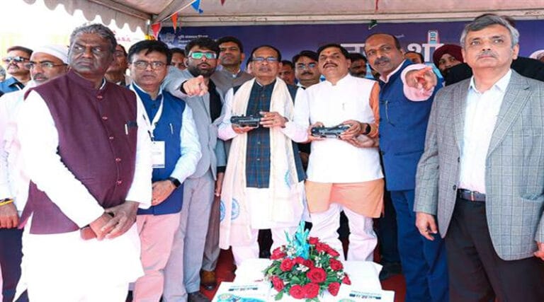 ‘‘नक्शा‘‘कार्यक्रम से शहरी नियोजन को मिलेगा बढ़ावा, भूमि संबंधी विवादों में आएगी कमी: मुख्यमंत्री डॉ. यादव 11 naksh