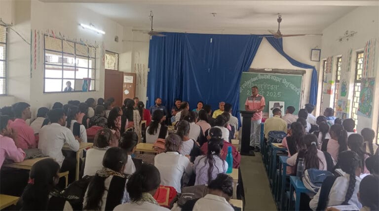 राष्ट्रीय स्वयंसेवक संघ महाविद्यालय कार्य के द्वारा शहीद बलिदान दिवस पखवाड़ा पर वीर जाबाज शहीदो भगत सिंह राजगुरू सुखदेव को दी श्रद्धांजलि 29 sangj