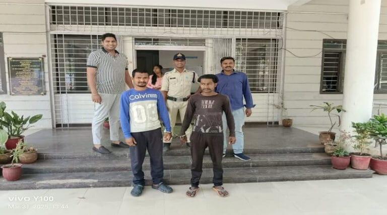 भगवान की मूर्ती को अपमानित करने वाले 02 आरोपी गिरफ्तार,एक फरार 20 lrfti