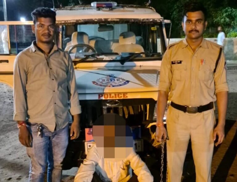 तीन साल से फरार स्थाई वारंटी को किया गिरफ्तार 11 FB_IMG_1758244379715