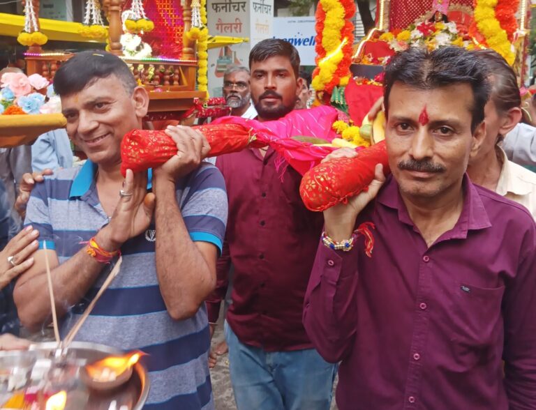 डोल ग्यारस पर निकली शोभायात्रा 21 IMG-20250903-WA0105