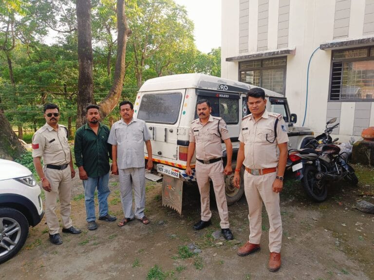 सारणी पुलिस व्दारा अवैध रूप से शराब बेचने वाले 02 आरोपी को किया गिरफ्तार 38 IMG-20251003-WA0029