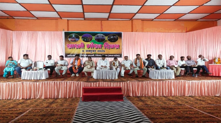 धूमधाम से मना सारनी का नगर गौरव दिवस, प्रतिभाओं का किया सम्मान, बच्चों ने प्रस्तुत किए सांस्कृतिक कार्यक्रम 7 nagar 5