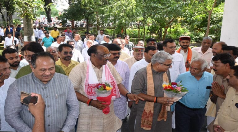बैतूल में गूंजा ‘एक राष्ट्र-एक चुनाव’ का स्वर, सम्मेलन में प्रबुद्ध जनों ने दिया समर्थन 25 nagar