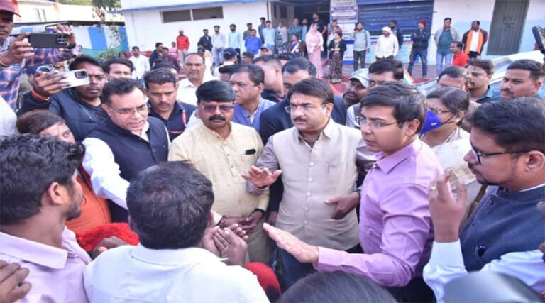 प्रसूता के इलाज में लापरवाही पर प्रभारी मंत्री श्री पटेल सख्त,स्टेट लेवल से निष्पक्ष जांच के दिए निर्देश 19 patel