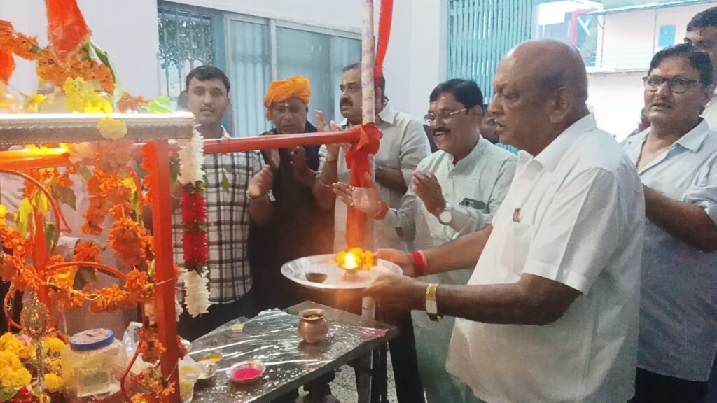 तप श्री क्लब की कांवड़ यात्रा पहुंची बैतूल, अग्रवाल समाज ने किया भव्य स्वागत। बोल बम के गूंजे जयकारे 3 IMG 20260808 WA0003
