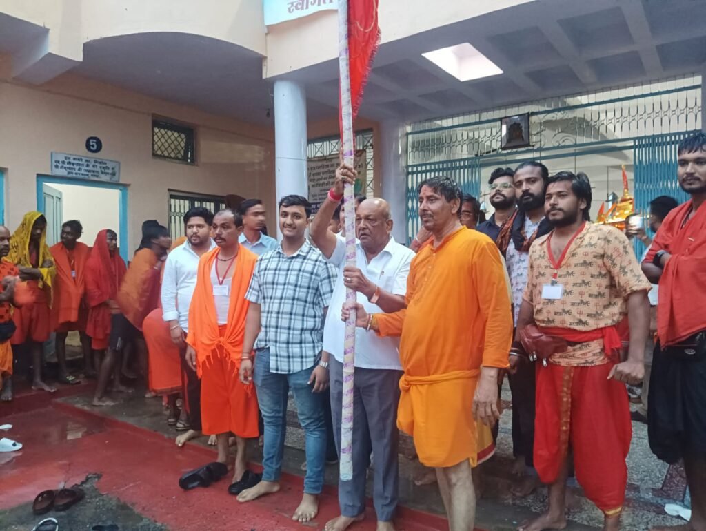 तप श्री क्लब की कांवड़ यात्रा पहुंची बैतूल, अग्रवाल समाज ने किया भव्य स्वागत। बोल बम के गूंजे जयकारे 2 IMG 20260808 WA0004