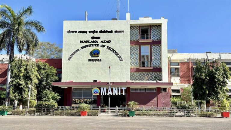 manikt