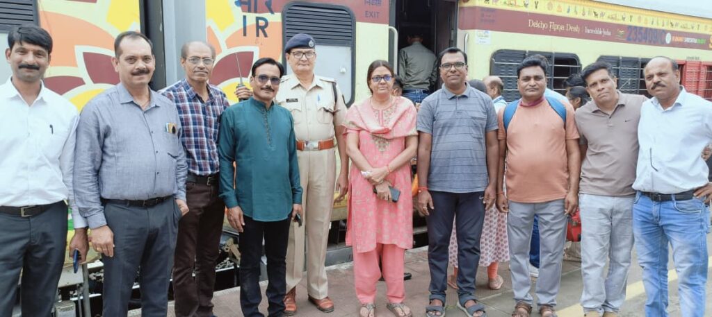 मुख्यमंत्री तीर्थ दर्शन योजना